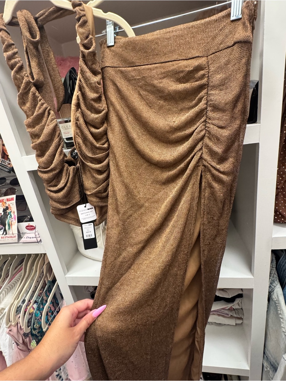 Metallic 2 Piece Set - Picture 4 of 8